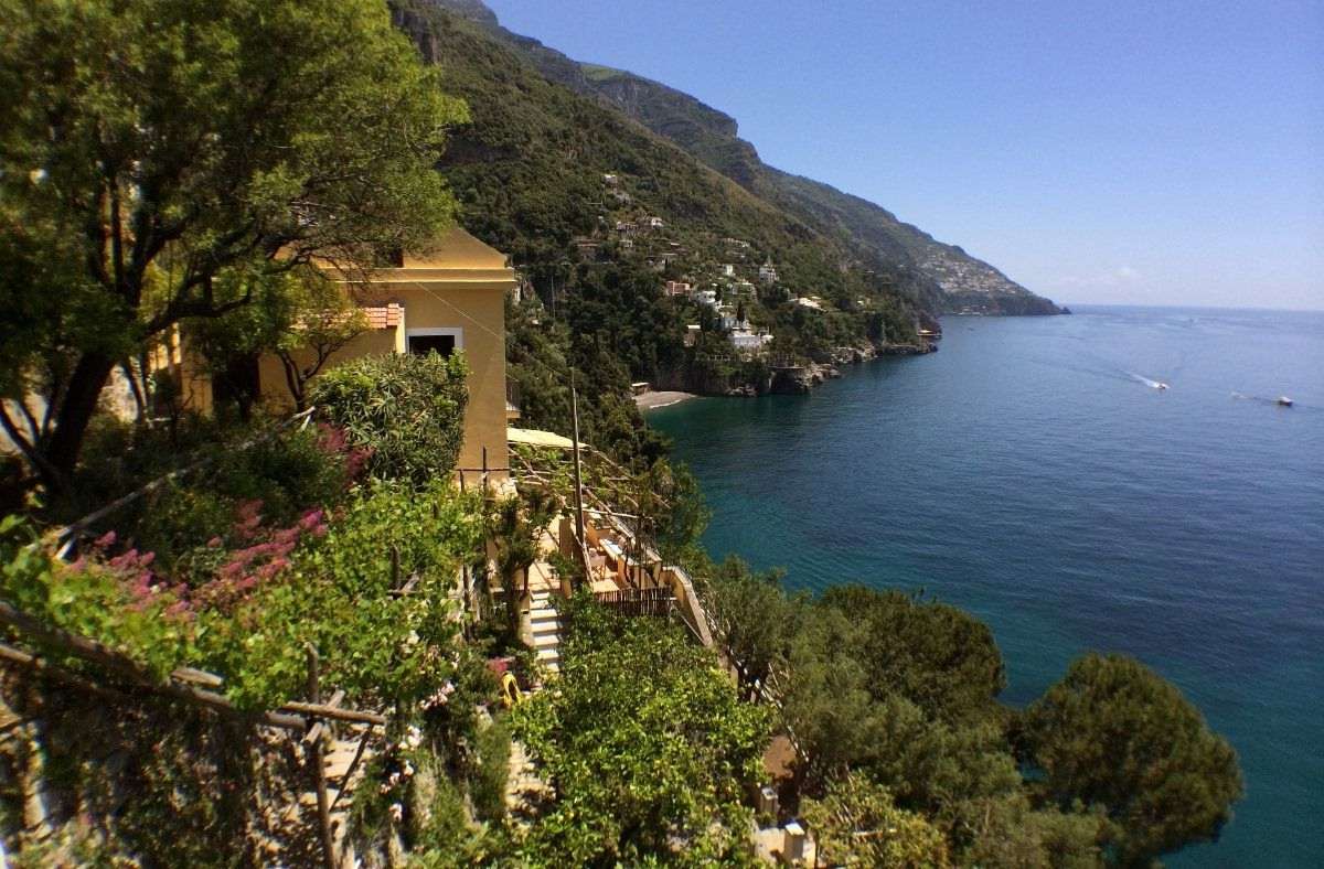 HV10513, Positano