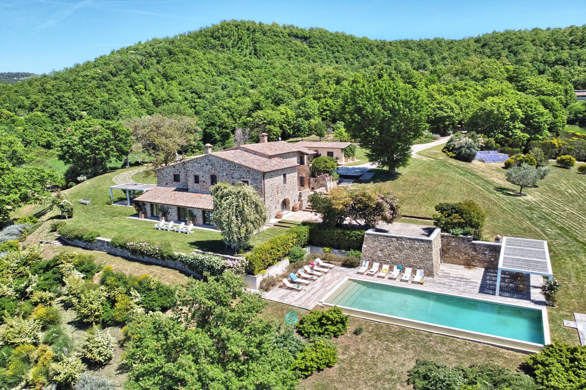 HV1557152302, Castiglioncello del Trinoro