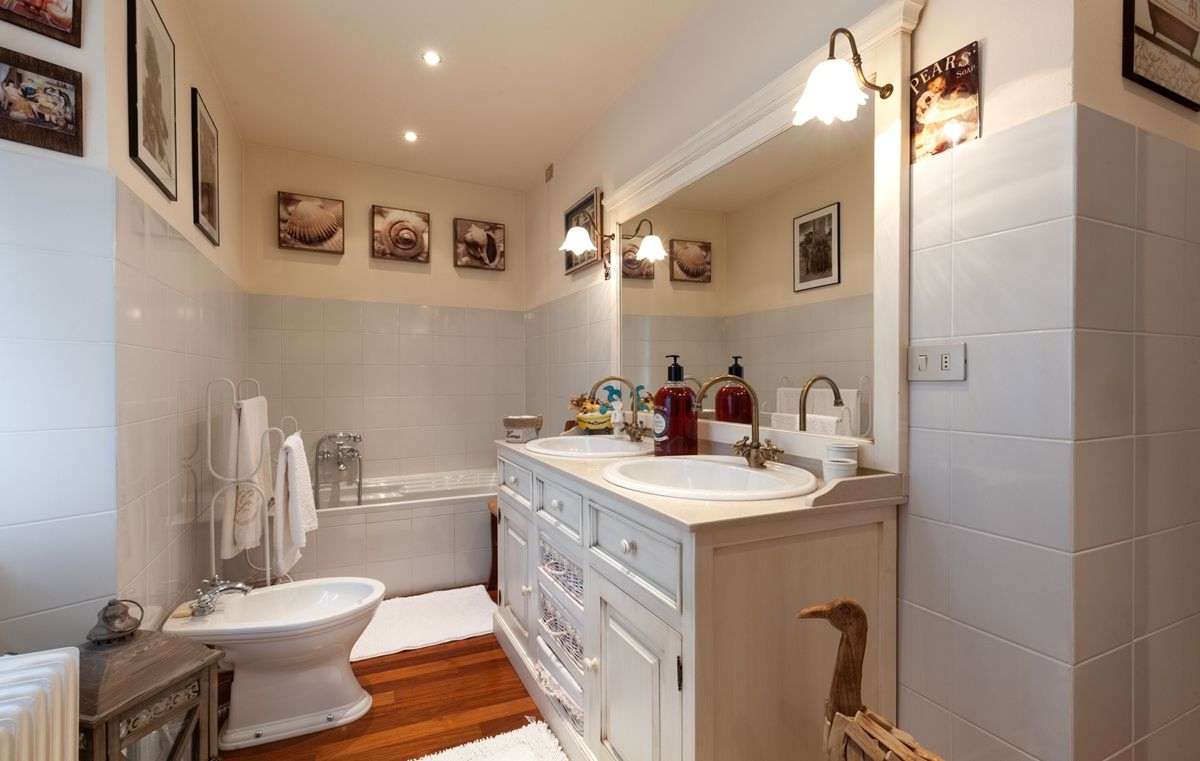 HV1551365451, photo 24 of 30