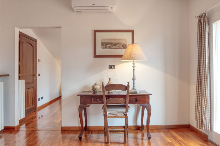 HV1557152268, photo 23 of 30